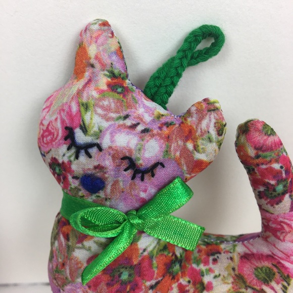 Pair of handmade cats 🐱 keychain ornaments - Picture 3 of 7